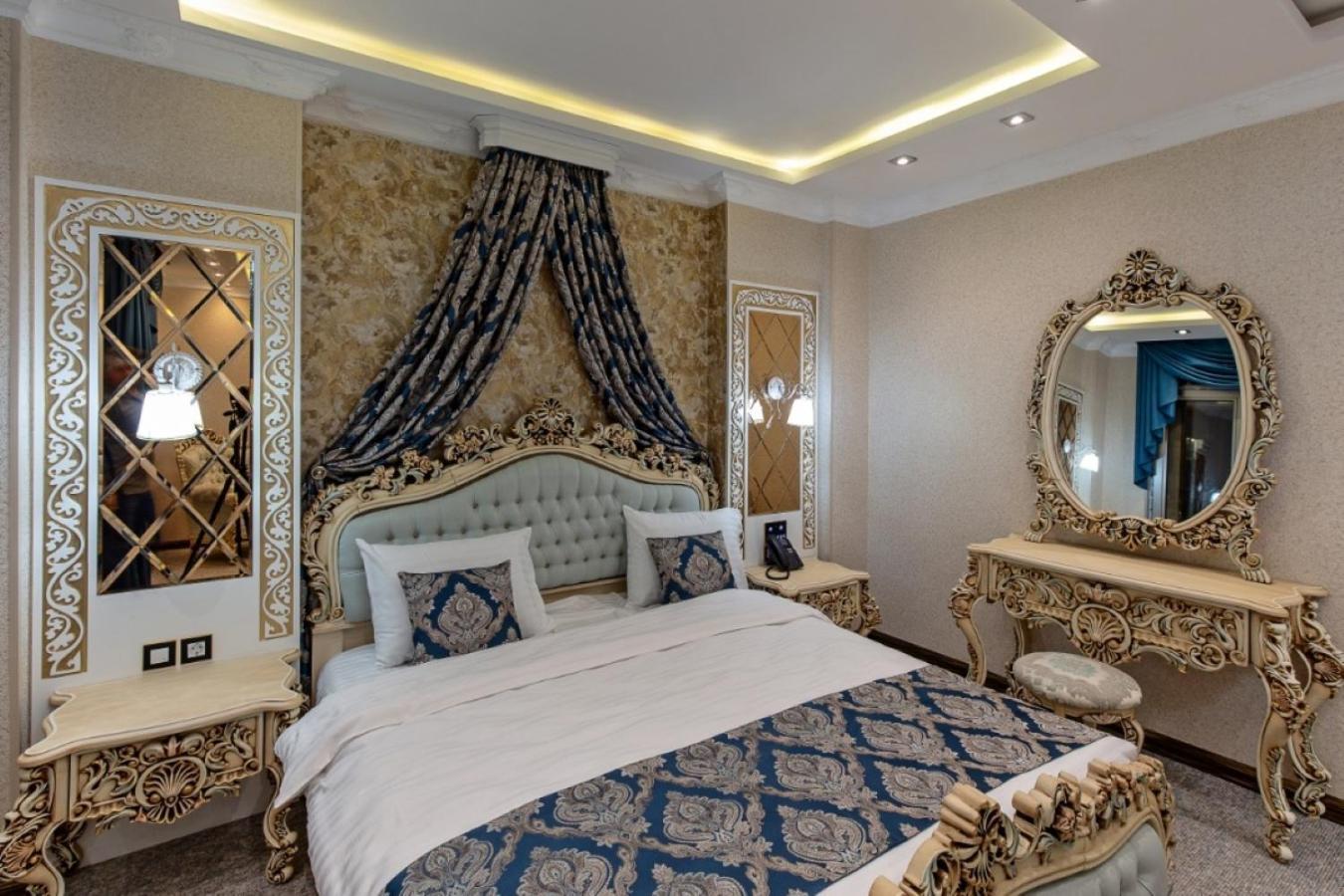 Hotel Aqua Freedom Tbilisi Exterior photo
