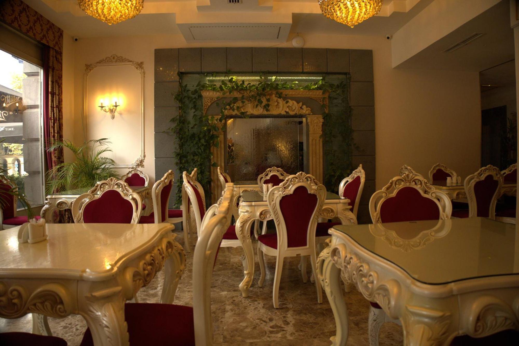 Hotel Aqua Freedom Tbilisi Exterior photo
