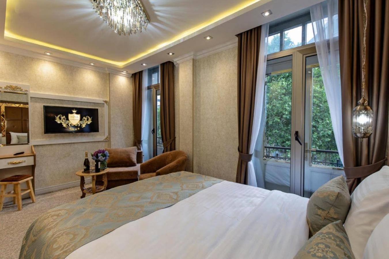 Hotel Aqua Freedom Tbilisi Exterior photo